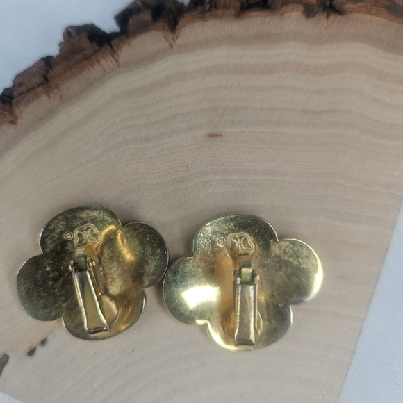 Vintage Clover Flower Blue and Cream Cloisonne Clip on Earrings Signed 80s GUC - Picture 5 of 9